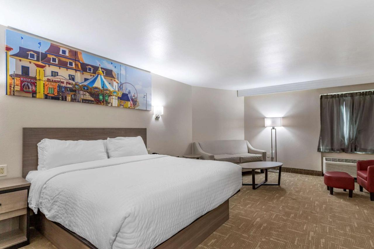 Clarion Pointe Galveston Seawall Εξωτερικό φωτογραφία