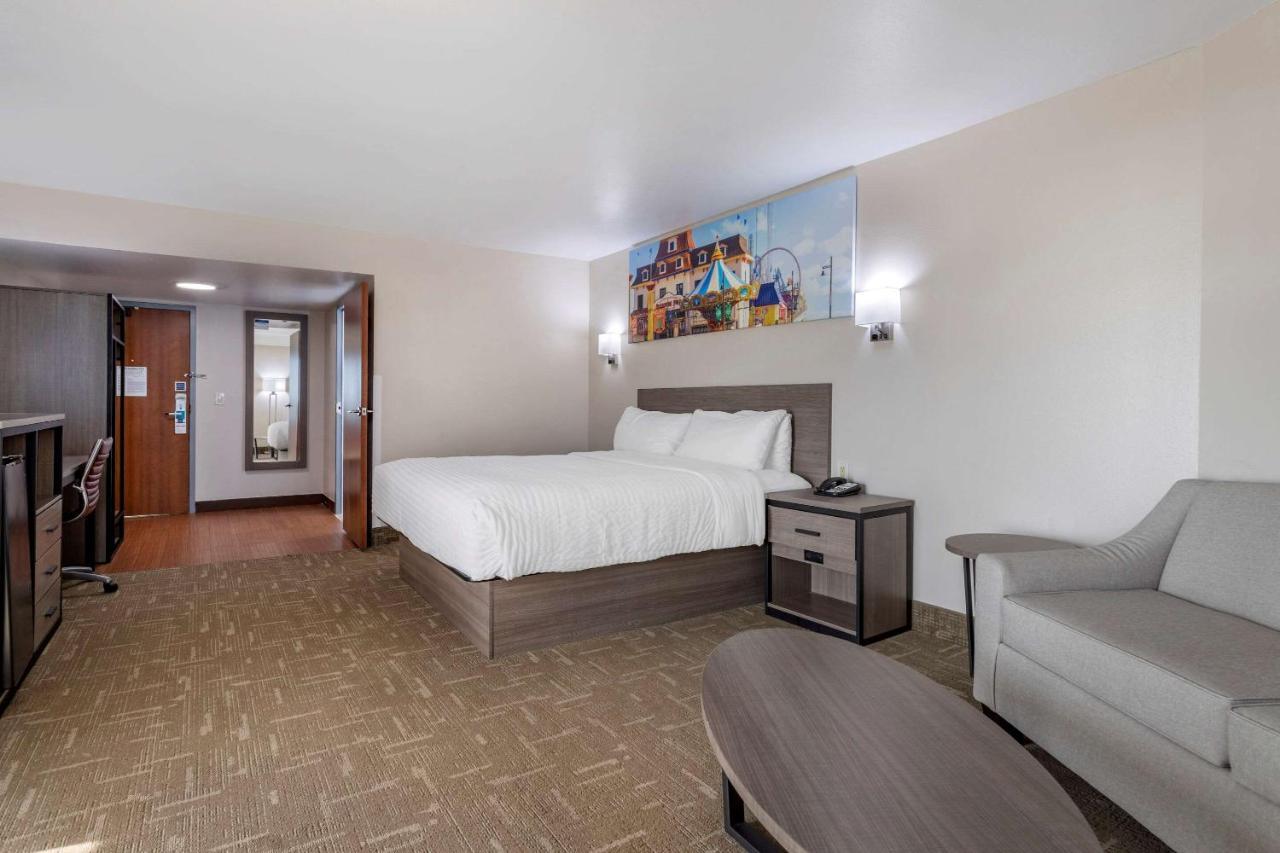 Clarion Pointe Galveston Seawall Εξωτερικό φωτογραφία