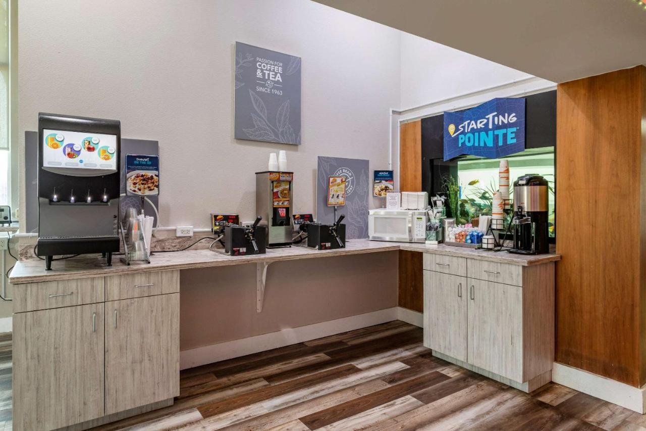 Clarion Pointe Galveston Seawall Εξωτερικό φωτογραφία