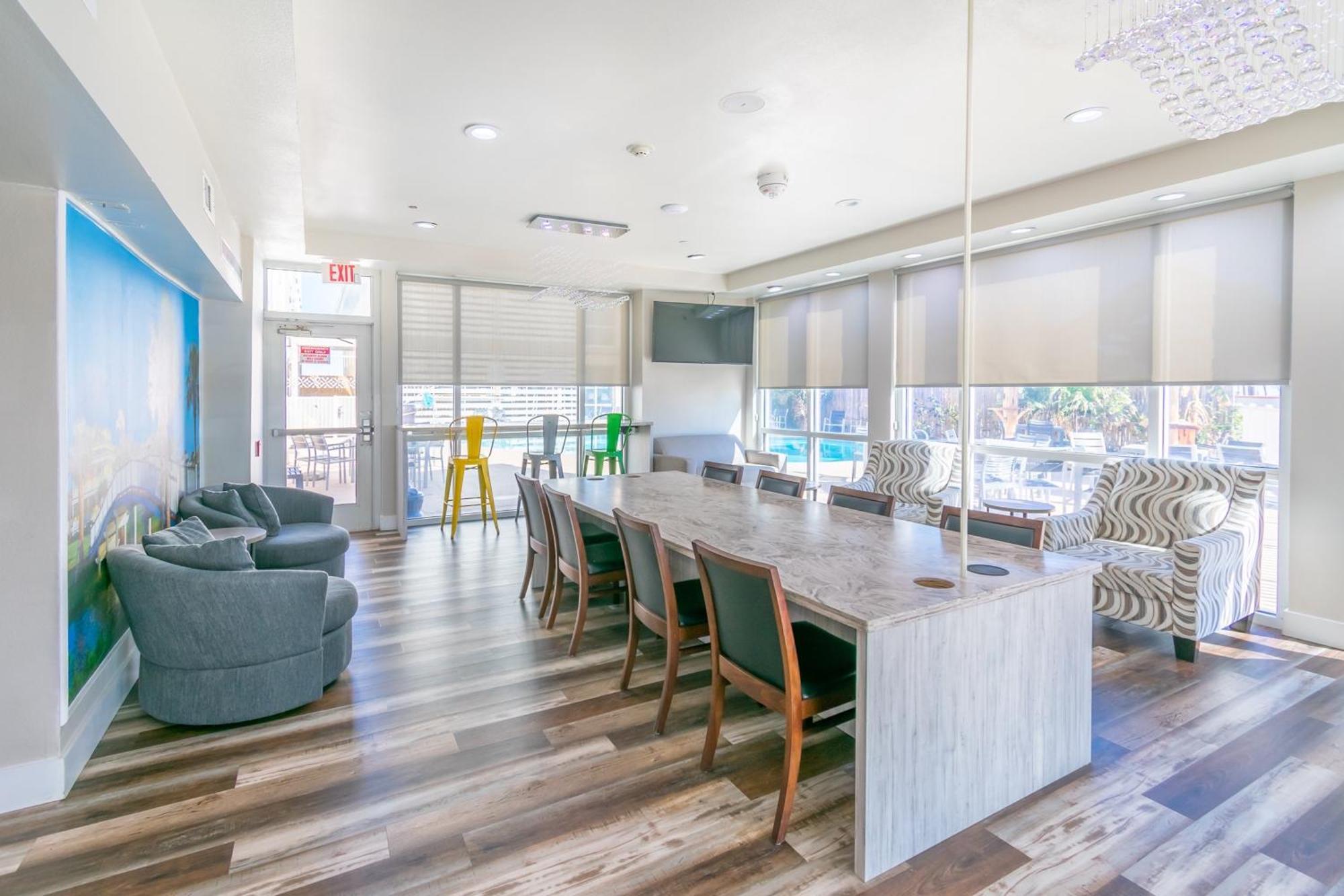 Clarion Pointe Galveston Seawall Εξωτερικό φωτογραφία